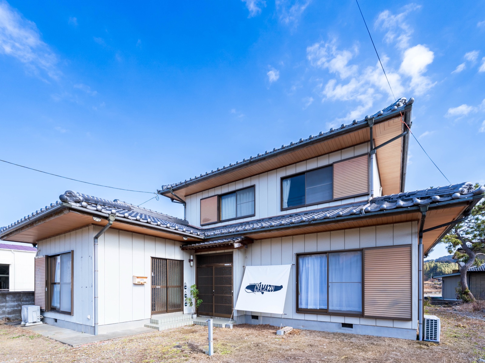 Guesthouse NAMAZU - 釣りガイド集合場所隣の宿泊施設